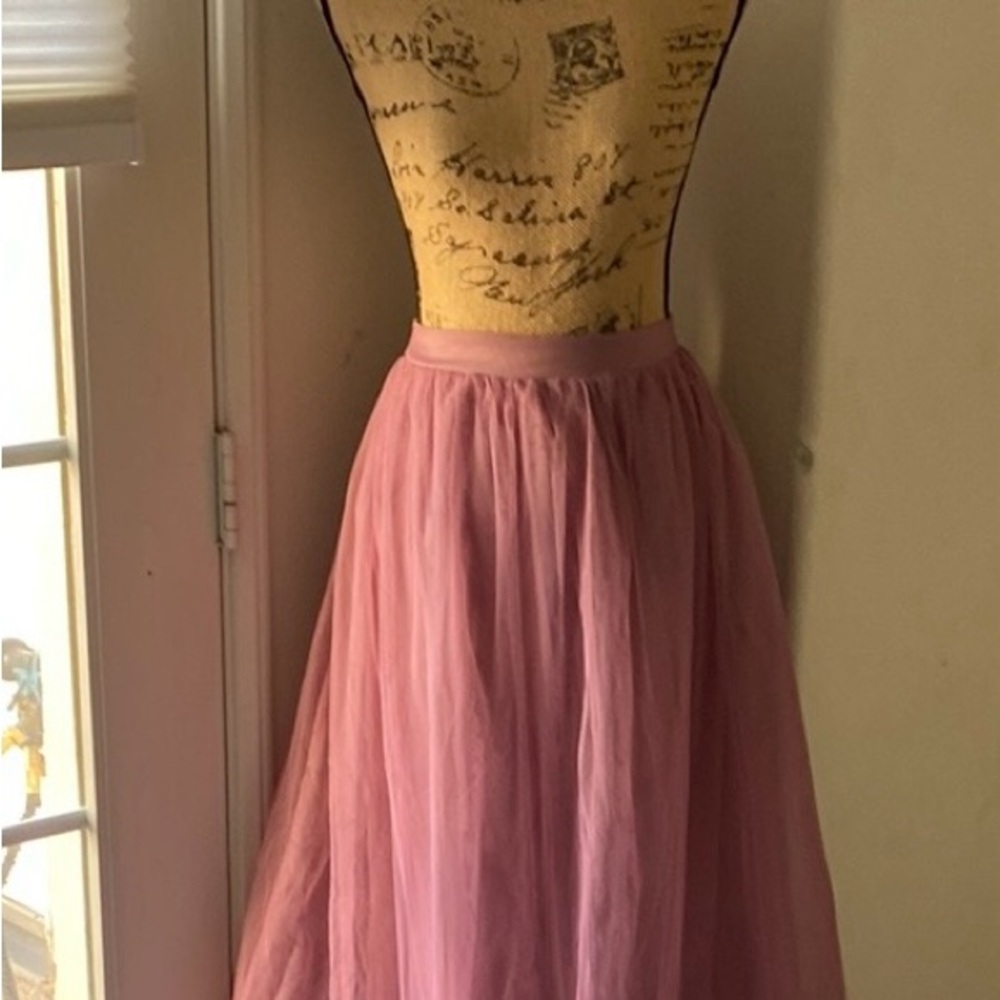 Elegant Pink Tulle Maxi Skirt